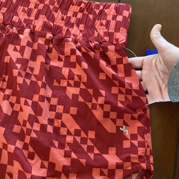 High rise shorts - Picture 4 of 5